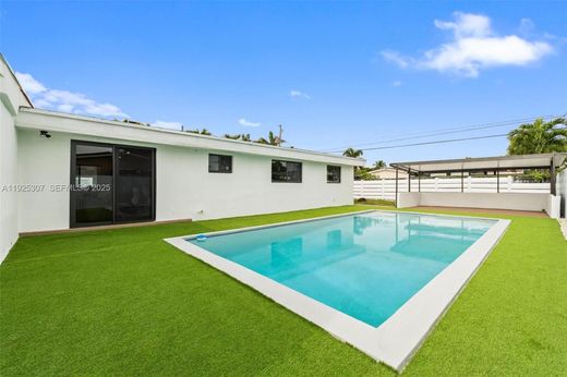 Villa in Hollywood, Broward County