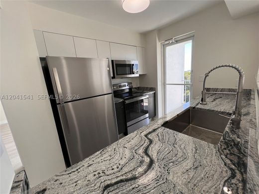 Complesso residenziale a Miami, Miami-Dade County