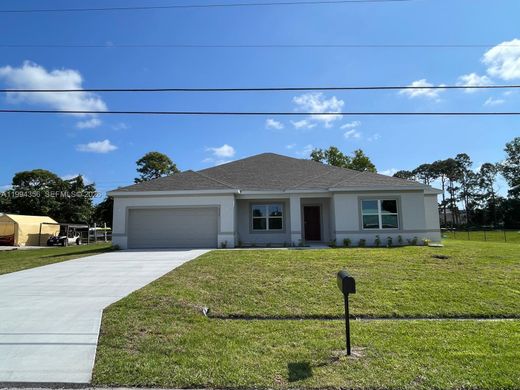 Villa in Port Saint Lucie, Saint Lucie County