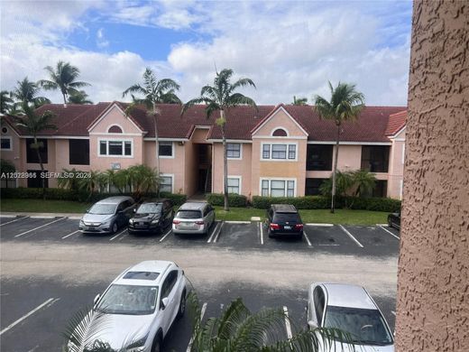 Residential complexes in Miami, Miami-Dade