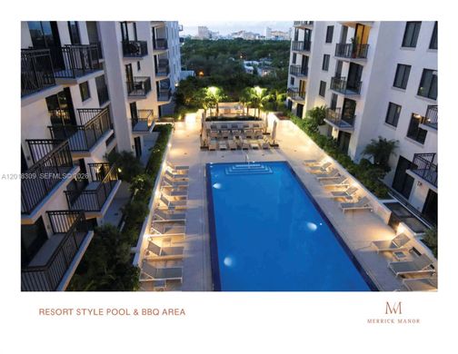 Residential complexes in Coral Gables, Miami-Dade