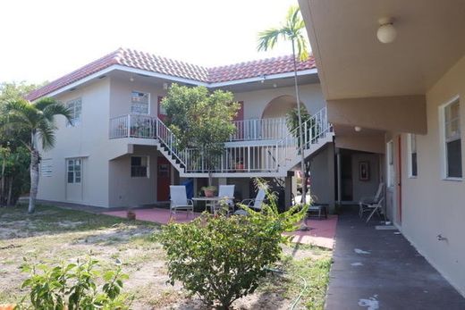 Wohnkomplexe in Boca Raton, Palm Beach County