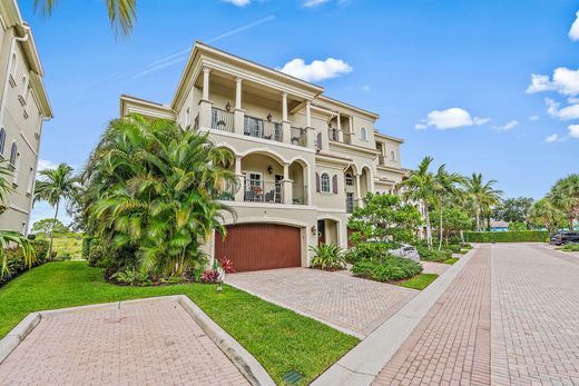 Townhouse in Jupiter, Palm Beach
