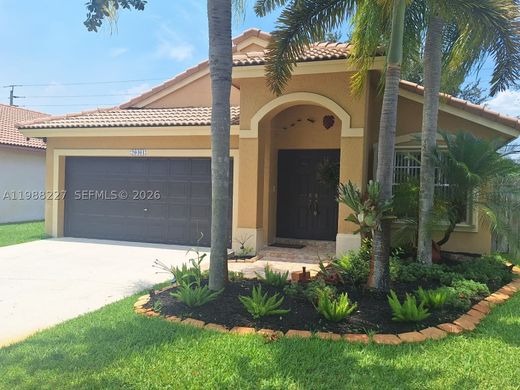Villa in Pembroke Pines, Broward County