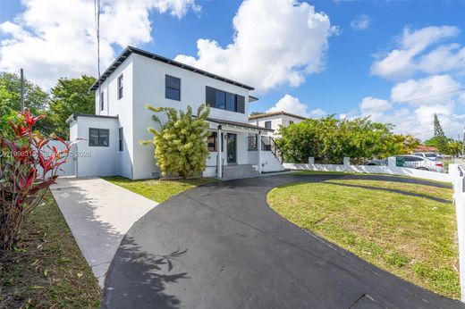 Villa in Miami, Miami-Dade