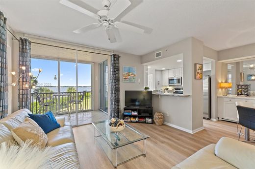 Жилой комплекс, Hutchinson Island South, Saint Lucie County