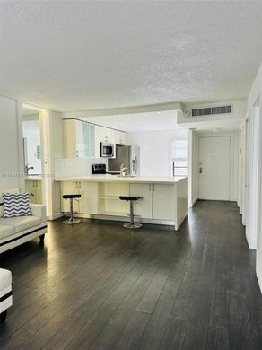 Жилой комплекс, Aventura, Miami-Dade County