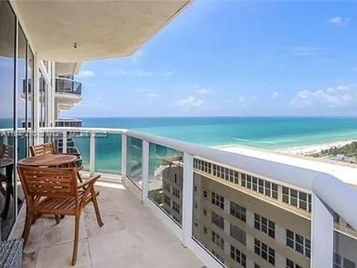 Жилой комплекс, Майами-Бич, Miami-Dade County
