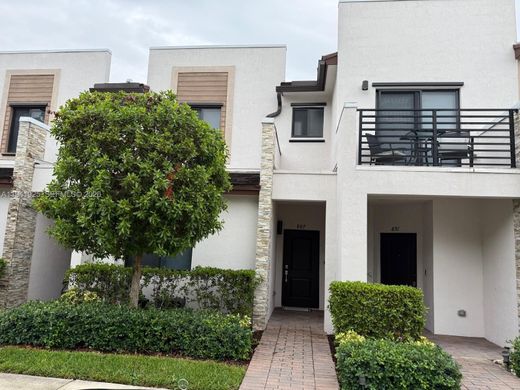 Townhouse in Miami, Miami-Dade
