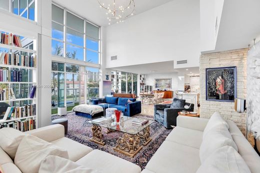 Kamienica w Aventura, Miami-Dade County