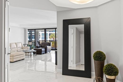 مجمع شقق ﻓﻲ Palm Beach, Palm Beach County