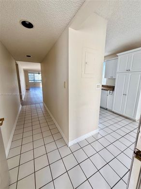 Residential complexes in Tamarac, Broward County
