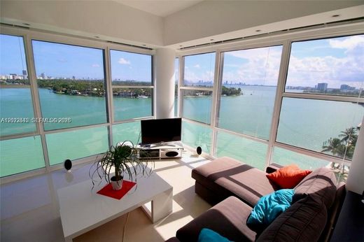 Komplex apartman Miami Beach, Miami-Dade County