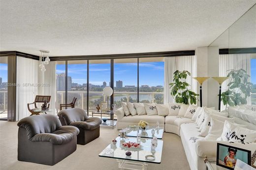 Komplex apartman Aventura, Miami-Dade County