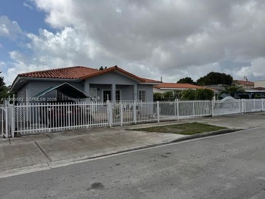 Villa in Hialeah, Miami-Dade County
