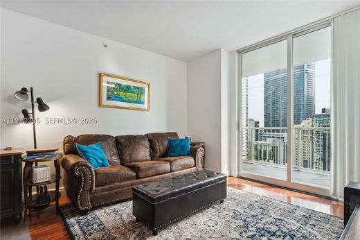 Residential complexes in Miami, Miami-Dade