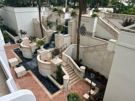 Residential complexes in Aventura, Miami-Dade