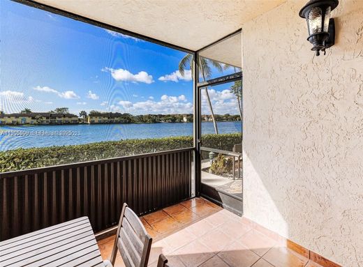 Wohnkomplexe in Miami, Miami-Dade County