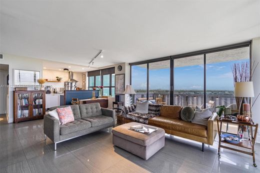 Жилой комплекс, Майами, Miami-Dade County