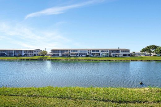 مجمع شقق ﻓﻲ West Palm Beach, Palm Beach County