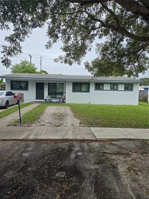 Villa a Miami Gardens, Miami-Dade County