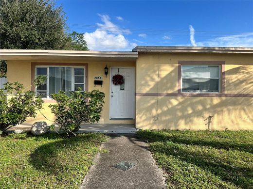 Villa in Miami Gardens, Miami-Dade