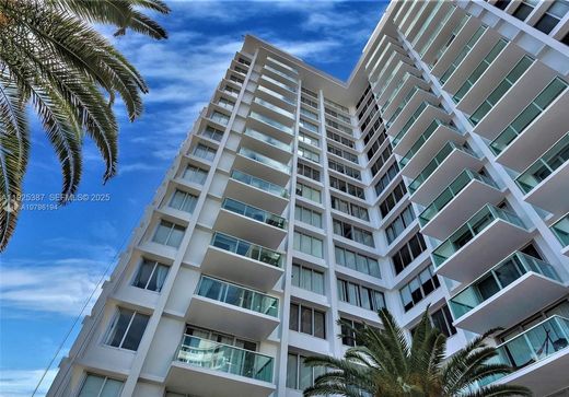 Edificio en Miami Beach, Miami-Dade County