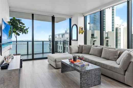 Komplex apartman Miami, Miami-Dade County
