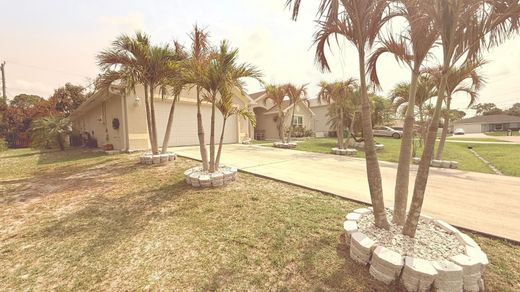 Villa in Port Saint Lucie, Saint Lucie County