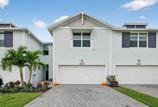 Townhouse in Stuart, Martin County