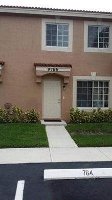 Townhouse in Boynton Beach, Palm Beach