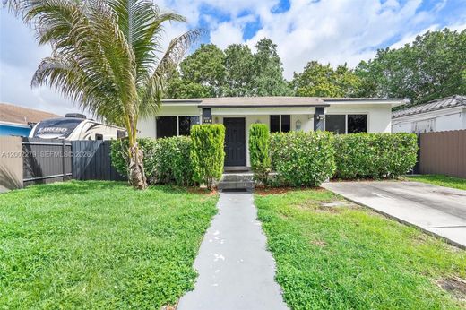 Villa in Miami Heights Trailer Park, Miami-Dade County