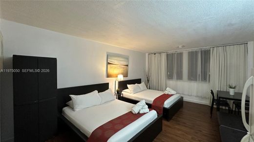Kamienica w Sunny Isles Beach, Miami-Dade County