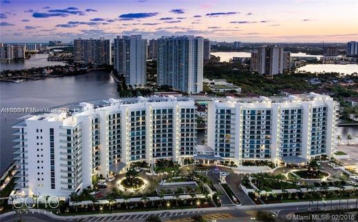 Residential complexes in Aventura, Miami-Dade