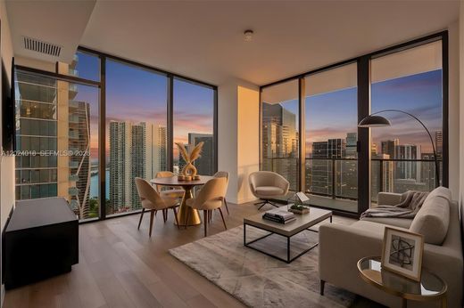 Residential complexes in Miami, Miami-Dade