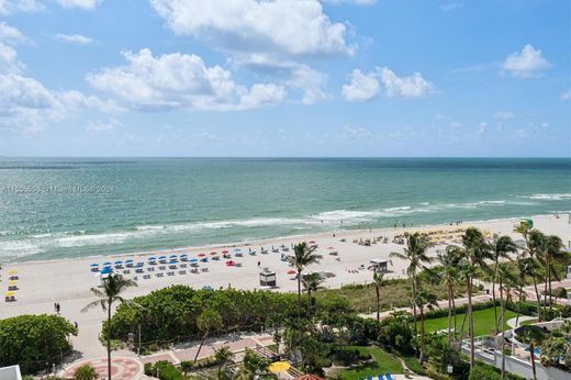 Complesso residenziale a Miami Beach, Miami-Dade County