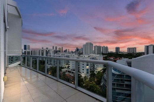 Residential complexes in Aventura, Miami-Dade