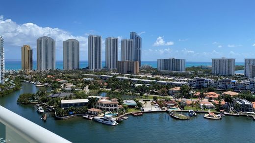 Жилой комплекс, Sunny Isles Beach, Miami-Dade County