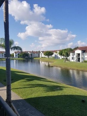 Edificio en Doral, Miami-Dade County