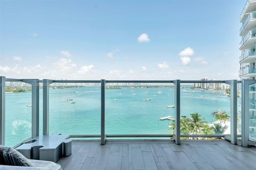 Edificio en Miami Beach, Miami-Dade County