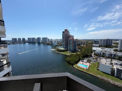 Residential complexes in Aventura, Miami-Dade