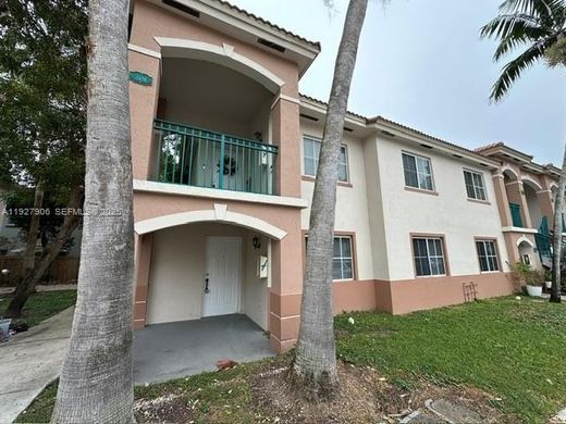 Appartementencomplex in Homestead, Miami-Dade County