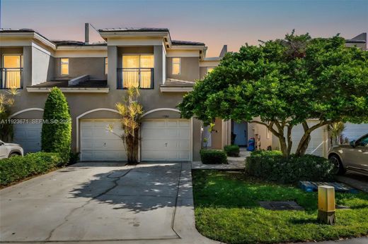 Αστικό ακίνητο σε Palmetto Bay, Miami-Dade County