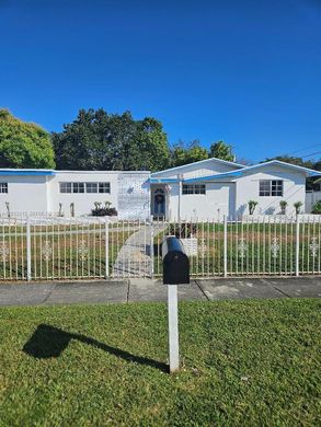 Villa in Miami, Miami-Dade