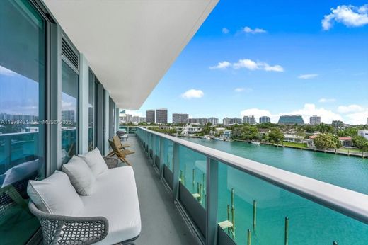 Жилой комплекс, Bal Harbour, Miami-Dade County