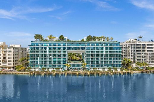 Complexos residenciais - Bay Harbor Islands, Miami-Dade County