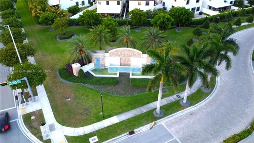 Таунхаус, Hialeah, Miami-Dade County