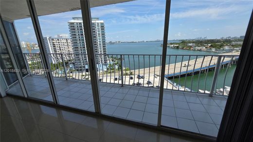 Residential complexes in North Bay Village, Miami-Dade
