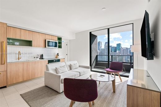 ‏בניין ב  מיאמי, Miami-Dade County