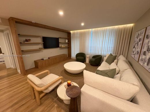 Complesso residenziale a Bal Harbour, Miami-Dade County